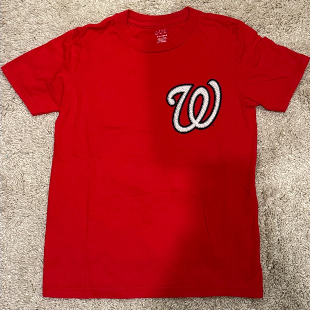EUC MLB Genuine Merchandise Washington Nationals Juan Soto T-Shirt